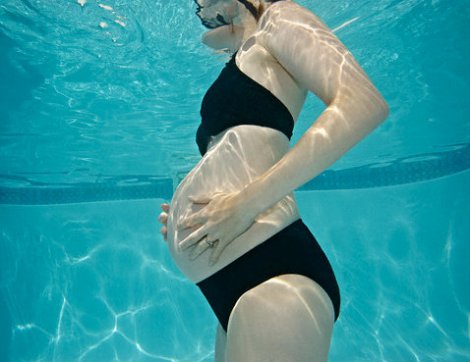 Аквааэробика - комплекс упражнений для беременных