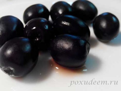 Оливки (маслины) консервированные